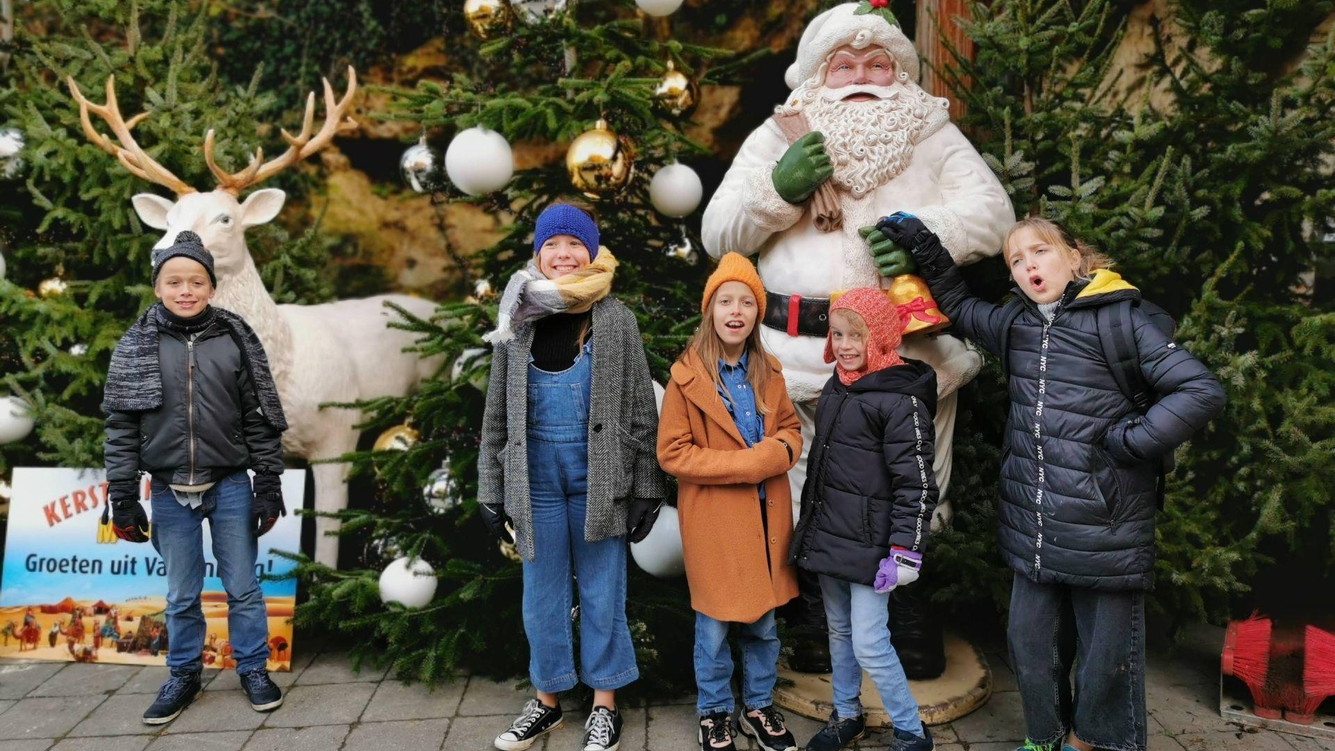 Vijf kinderen van Anne Cornut 