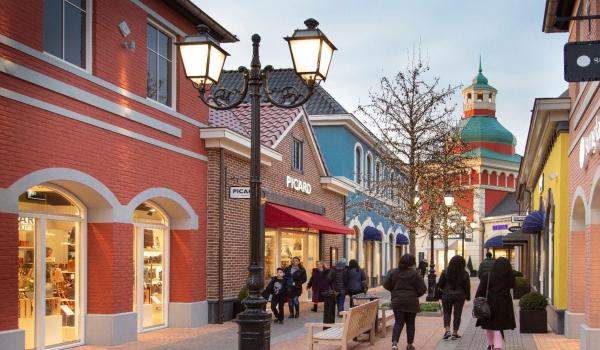 Shoppen Designer Outlet Roermond