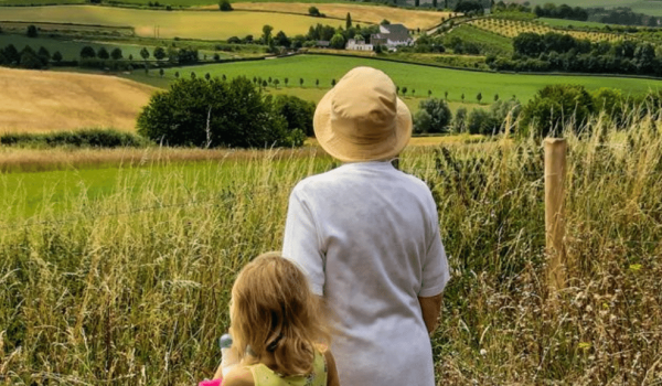 Familie bij Eyser plantage